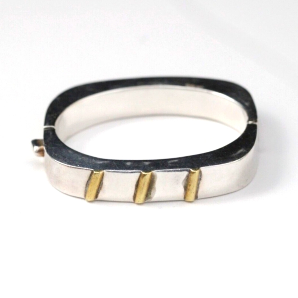 Silver Taxco Bangle Bracelet with Brass Solid piece.